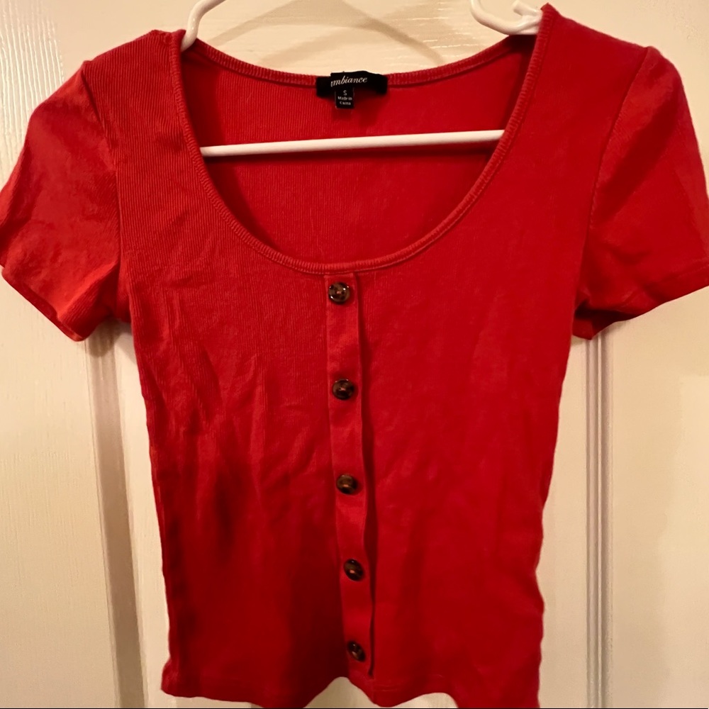 Ambiance, scoop neck, red, small, button tee